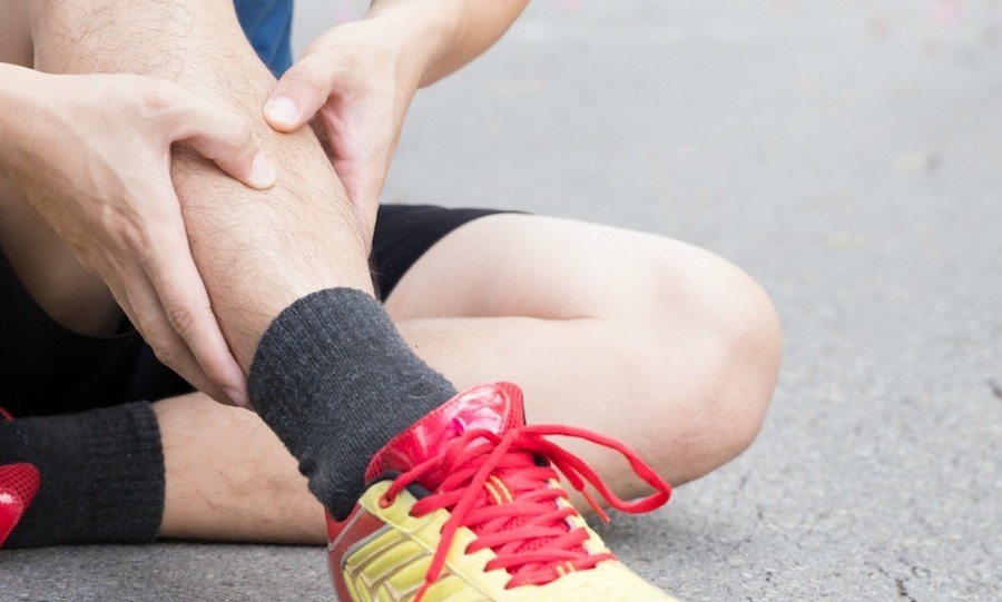 Runner's shin pain: What, why and how to treat | Fast Running